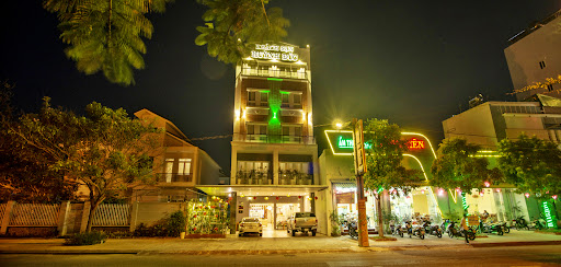 Khách Sạn Huỳnh Đức